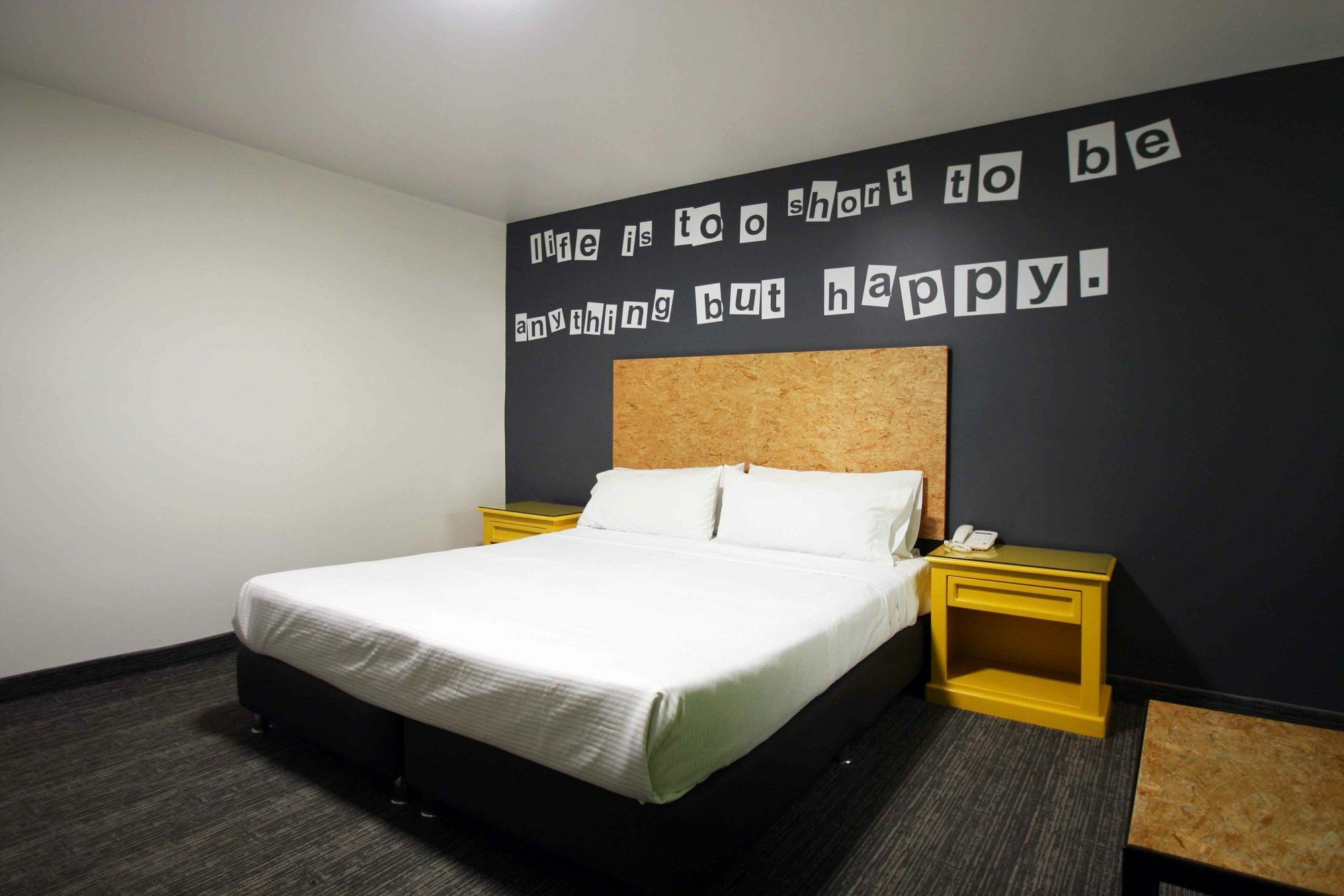 B My Hotel Тихуана Экстерьер фото